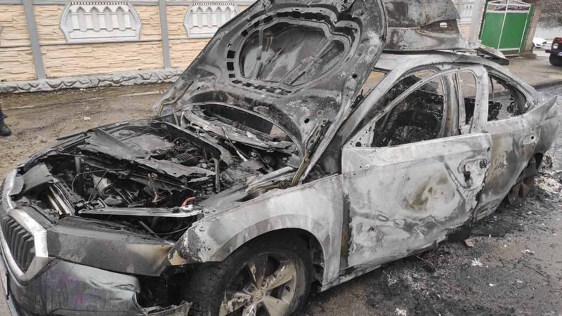 Пожар разрушил 90% автомобиля в Кахуле, причины устанавливаются