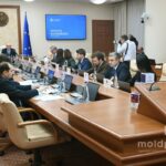 Правительство уточнило условия для возвращающихся граждан Молдовы на постоянное место жительства