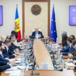 Премьер-министр Молдовы планирует представить отчет в парламенте в конце марта или начале апреля