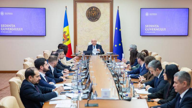 Премьер-министр Молдовы планирует представить отчет в парламенте в конце марта или начале апреля