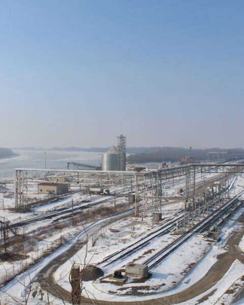 Приостановлено движение судов в Джурджулештском порту из-за неблагоприятной погоды