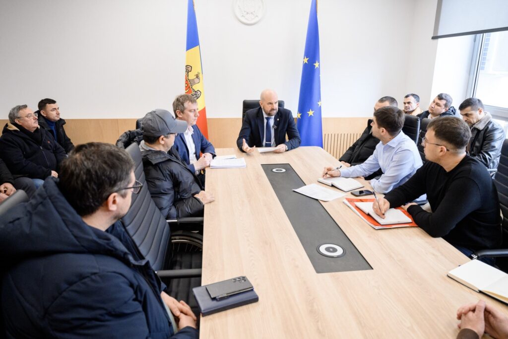 Программа "Европейский двор" возобновляет ремонт дворов в Кишиневе