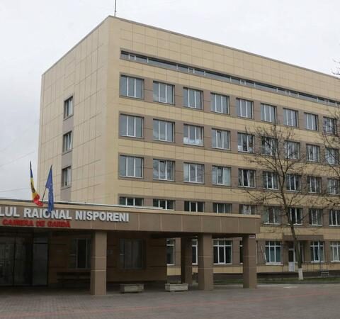 Шефа больницы в Ниспоренах уволили из-за антисанитарных условий