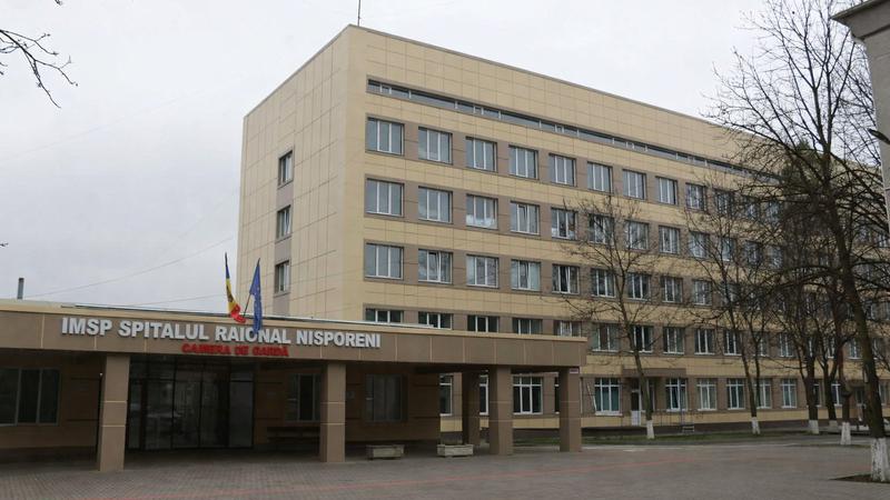 Шефа больницы в Ниспоренах уволили из-за антисанитарных условий