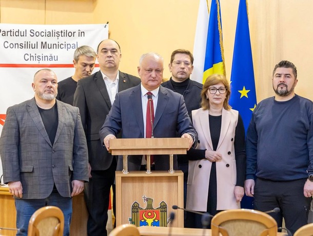 Социалисты требуют перераспределить деньги столицы в пользу жителей