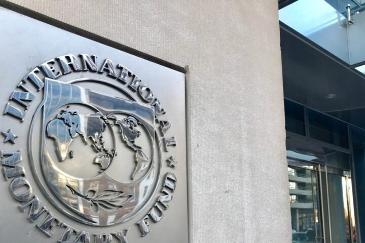 Совет директоров МВФ обсудит начало переговоров о новой программе с Молдовой