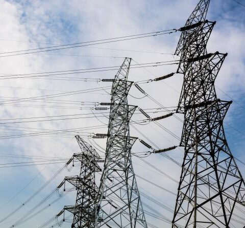 Средняя цена закупленной электроэнергии в январе составила 144 евро за МВт/ч