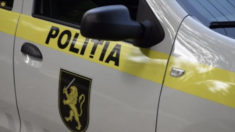 Два полицейских из Кишинева осуждены на пять лет за коррупцию