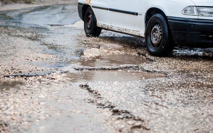 Министр объявил о проведении тендера на восстановление дороги Кишинев–Хынчешты