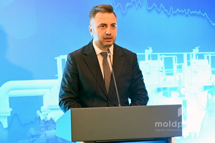 НАРЭ призывает граждан не паниковать при покупке топлива в условиях нестабильности на Ближнем Востоке