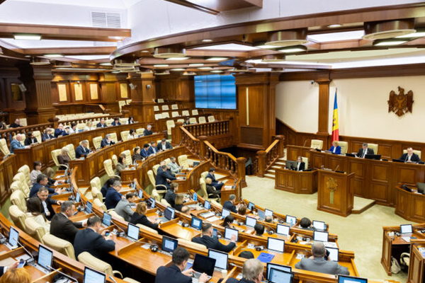 Парламент Молдовы осудил Россию за загрязнение реки Днестр и угрозу водоснабжению