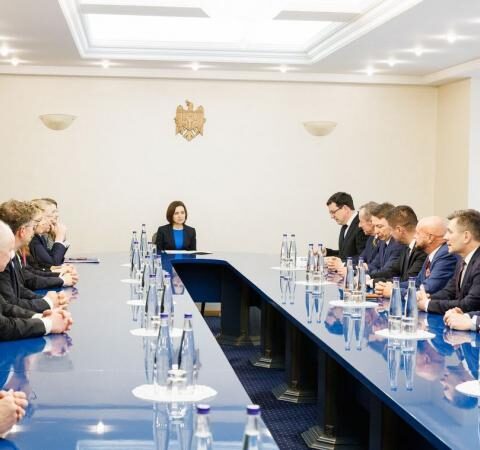 Парламентарии семи стран призвали открыть переговоры о вступлении Молдовы в ЕС