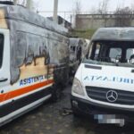 Пожар в секторе Чокана: повреждён микроавтобус и четыре ambulâncias