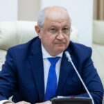 Премьер-министр Александр Мунтяну посетит Бухарест для участия в конференции