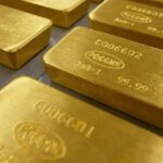 Россия продает золото из резервов Центрального банка для покрытия дефицита бюджета