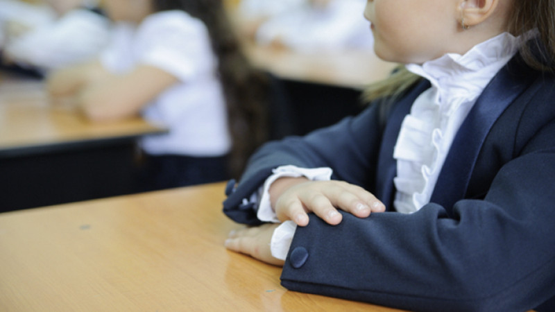 С 1 апреля стартует набор в школы на 2026–2027 учебный год