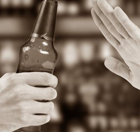 Статистика: 25 несовершеннолетних госпитализированы с алкогольными отравлениями в 2026 году