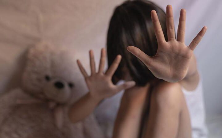 В Молдове обвиняемый в сексуальной эксплуатации двух несовершеннолетних может получить пожизненный срок