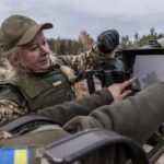 Женщины из Украины обучаются производству дронов в рамках специальной программы