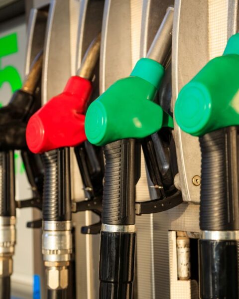 Цены на дизельное топливо в Молдове снижаются на 85 банов за литр