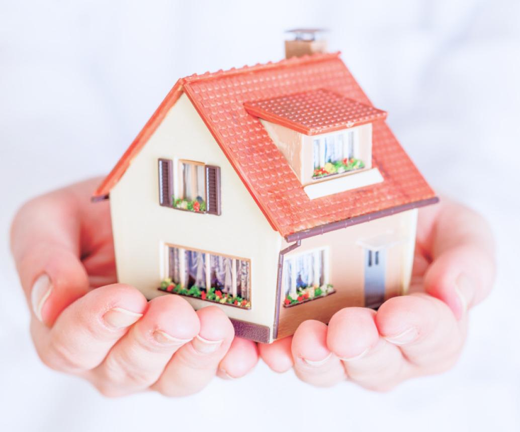 Минфин разъяснил условия программы "Первый дом" для действующих участников