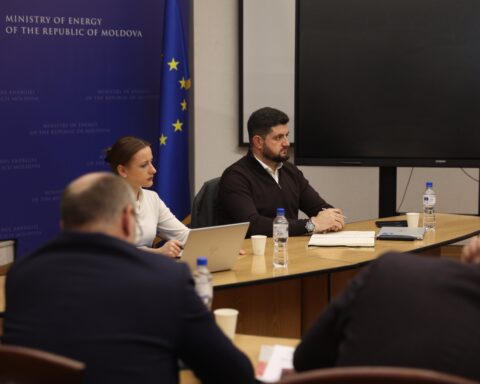 Министр энергетики заявил о необходимости модернизации электрических сетей в Молдове