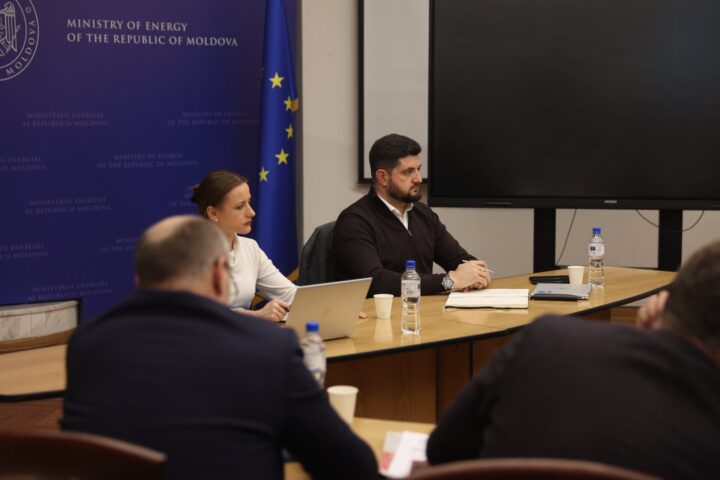 Министр энергетики заявил о необходимости модернизации электрических сетей в Молдове
