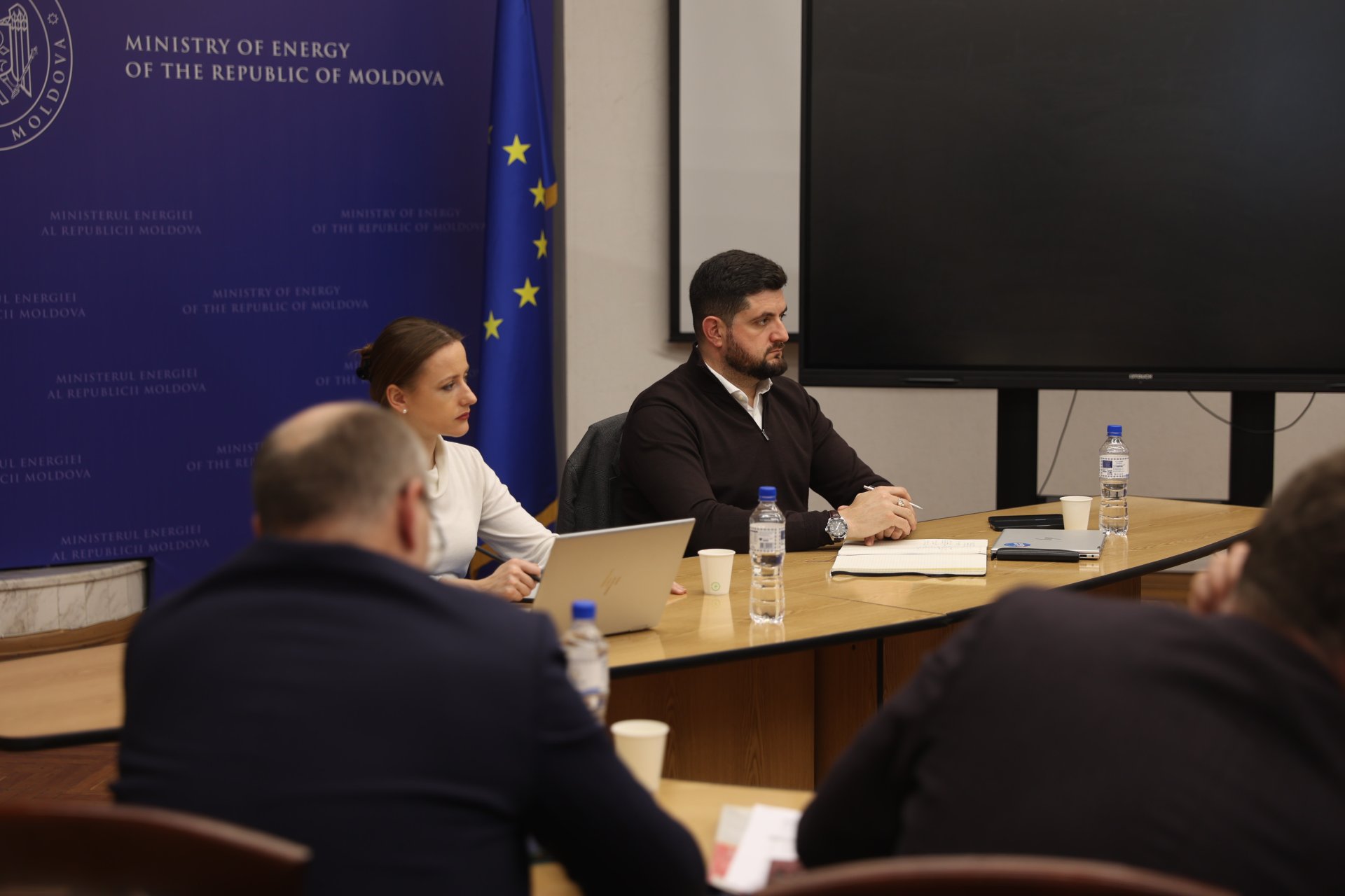 Министр энергетики заявил о необходимости модернизации электрических сетей в Молдове