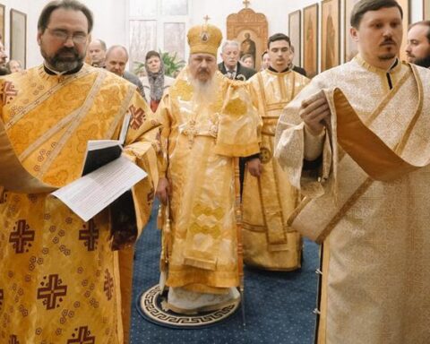 Митрополия Басарабии обвинила представителя Митрополии Молдовы в распространении недостоверной информации