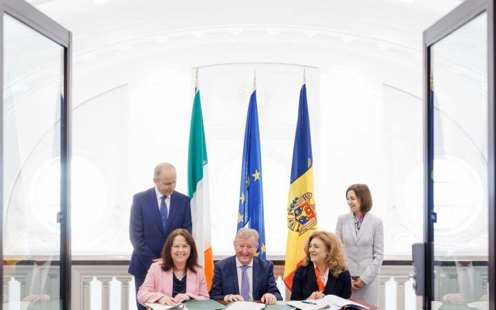 Молдова и Ирландия подписали соглашение о взаимном признании водительских удостоверений