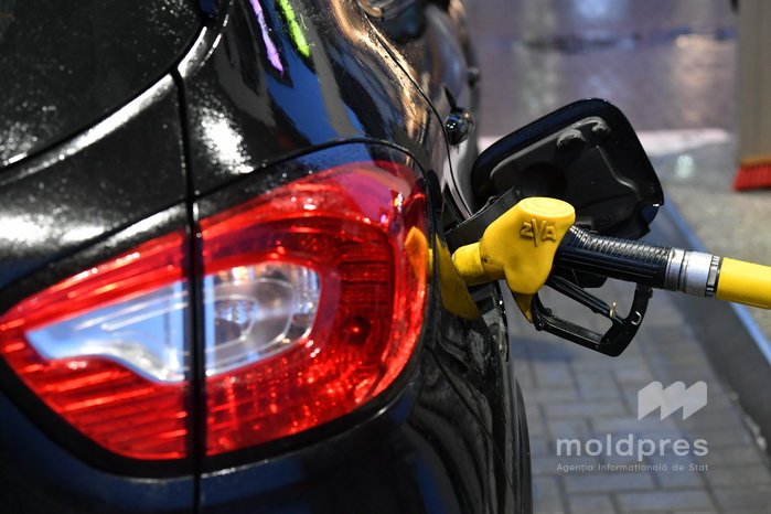 Парламент Молдовы обсудит анализ цен на топливо 8 апреля 2026 года