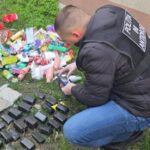 Полицейские изъяли более 10 кг наркотиков, скрытых в посылках из Испании