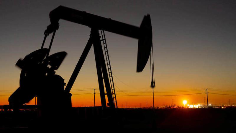 Цены на нефть снижаются из-за улучшения отношений между США и Ираном