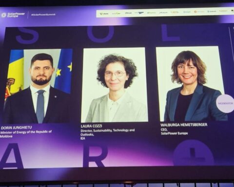 Дорин Жунгиету на саммите SolarPower Europe: достижения Молдовы в сфере солнечной энергетики и хранения энергии
