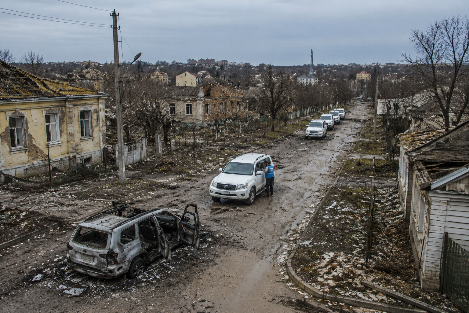 Российский FPV-дрон нанес удар по гуманитарному конвою ООН в Херсоне, миссия продолжила работу