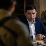 Лидер румынской оппозиции Симион уличен в связях с ФСБ и финансовых схемах через Промсвязьбанк