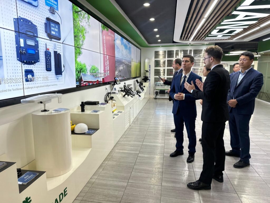 Молдова примет участие в China International Import Expo, сообщает вице-премьер Попшой