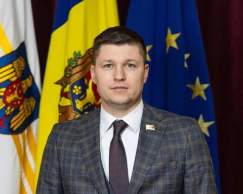 Серджиу Крецу исключён из Партии действия и солидарности