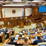 В парламенте Молдовы заблокирована работа трибуны после санкций против депутата Вершицина