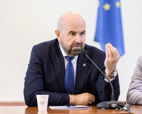 Власти планируют усиление контроля за незаконным строительством в Молдове