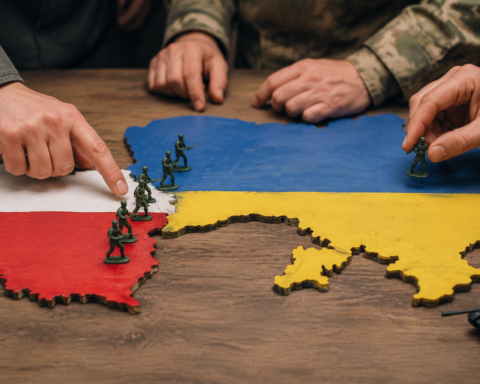 польское издание призывает готовиться к конфликту с Украиной вместо угрозы со стороны России
