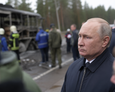 россия квалифицировала атаку на автобус в брянской области как теракт с обвинением в адрес украины