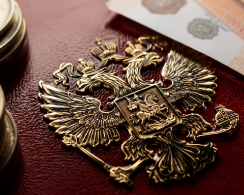 Правительство РФ вводит ограничение в 60 часов на работу самозанятых через цифровые платформы для увеличения налоговых поступлений