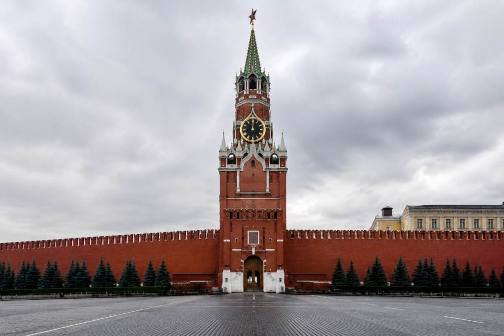 кремль признал банкротство хабаровского судостроительного завода на фоне отраслевого кризиса