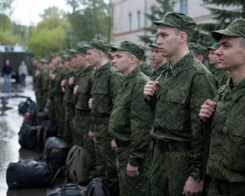 в иркутской области отчислили 35 студентов медколледжа и призвали их в рф министерство обороны