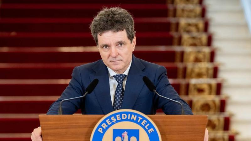 Никушор Дан подписал указ о назначении Адриана Вэштеи на пост премьер-министра