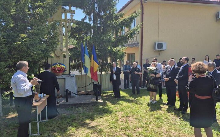 В Тарнауце прошла церемония памяти жертв депортаций 12-13 июня 1941 года