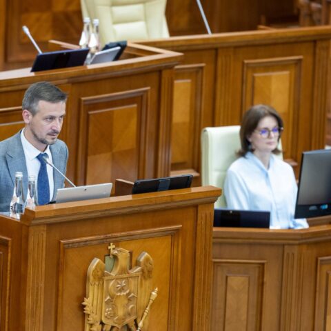 Законопроект по обновлению администрирования дорог общего пользования прошёл первое чтение в парламенте