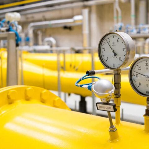 Цена природного газа в Европе снизилась на 7,3%