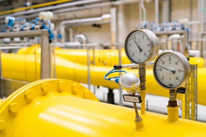 Цена природного газа в Европе снизилась на 7,3%